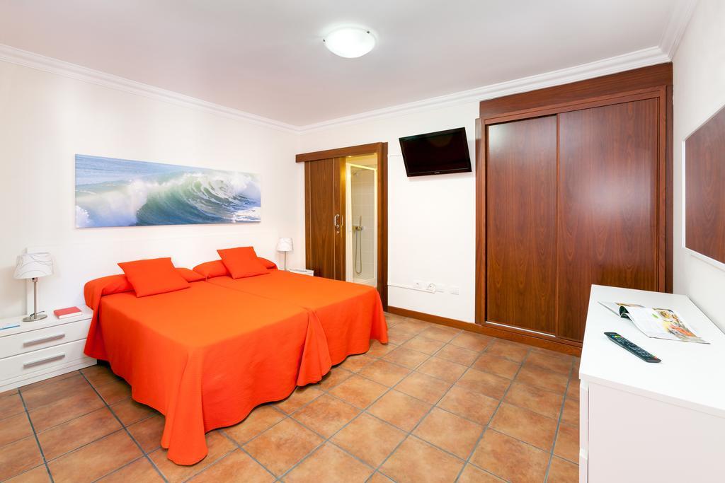 Apartamentos Terrazas Los Gigantes By Suncanarias Акантиладо-де-Лос-Хигантес Экстерьер фото